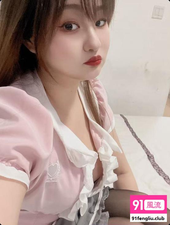 服务女神大奶妹